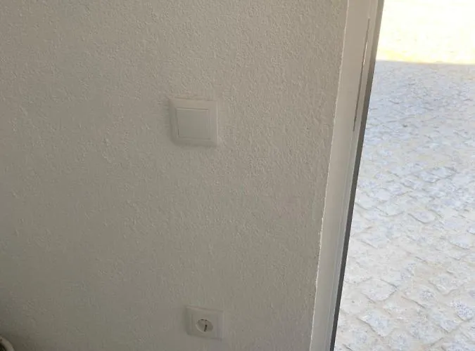 Al Amoreirinha Rui Barata * Castelo Branco (Centro)